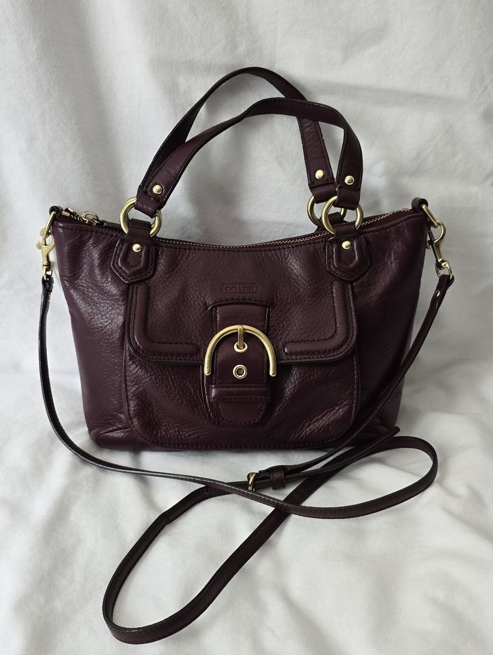 Small Coach Leather Shoulder Bag in Burgundy with Gold Hardware